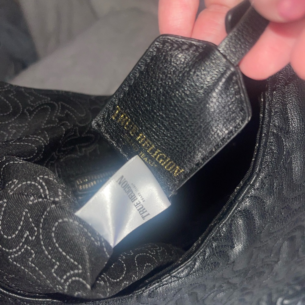 NWT True Religion Black Soft Leather Shoulder Bag - Picture 7 of 9